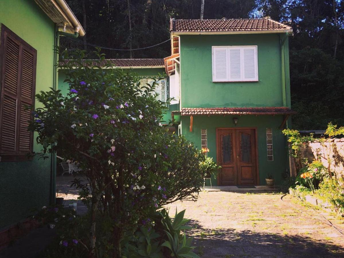 Готель Casa Verde Em Petropolis Екстер'єр фото